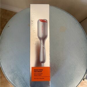 Sheglam Hair Waver in Silver and Red